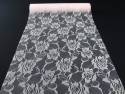 Chemin de table en dentelles motif rose - rose pastel